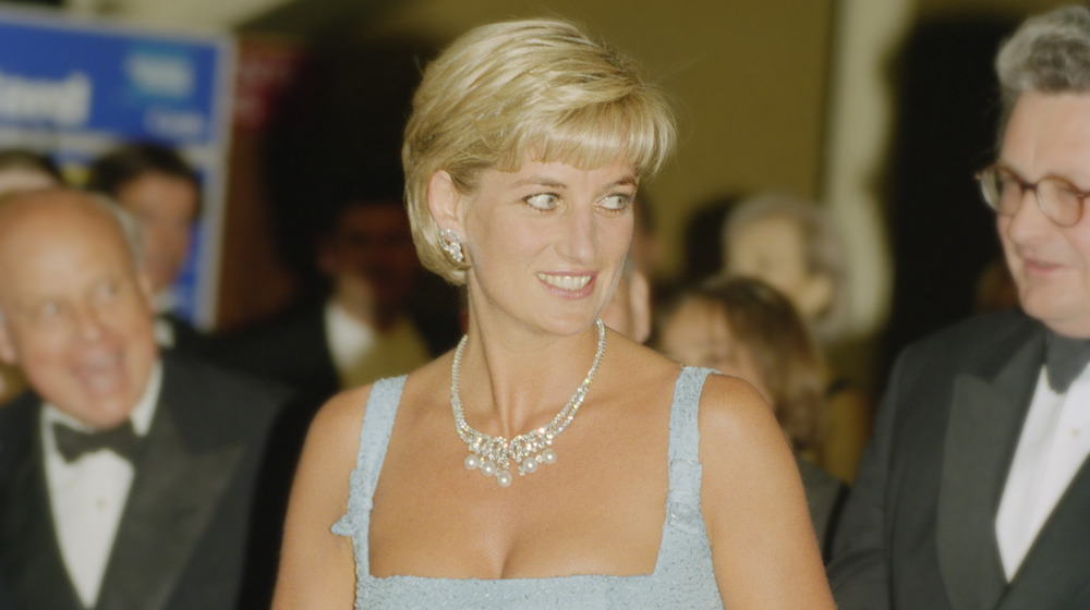 Diana Spencer smiling