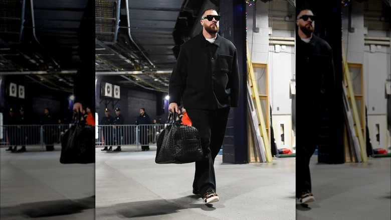 Travis Kelce arriving at game