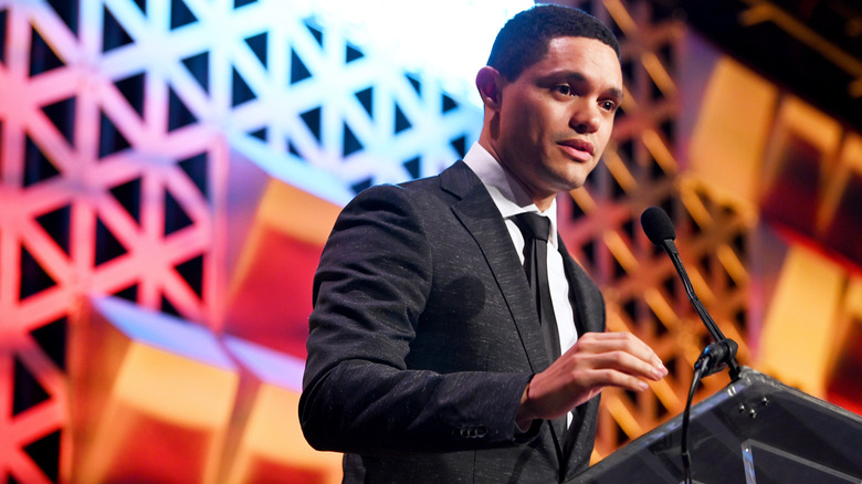 Trevor Noah speaking at Pencils of Promise 2019 gala