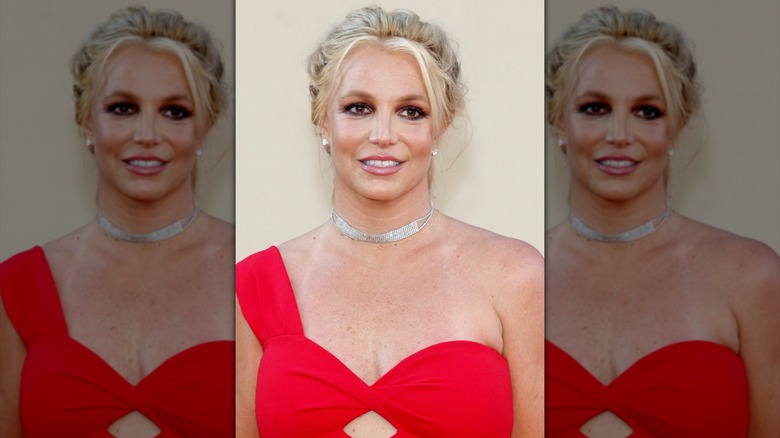 Britney Spears smiling at an event in 2019