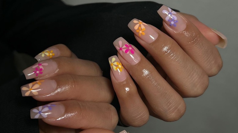 pastel flower nails