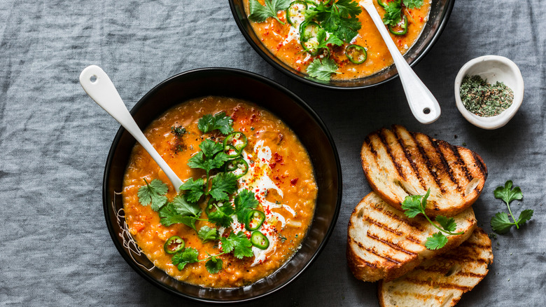 Vegetarian soup with turmeric 