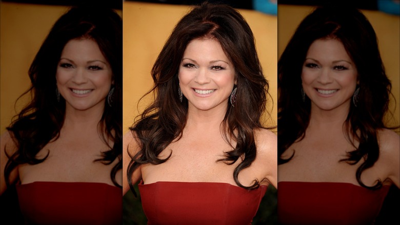 Valerie Bertinelli smiling