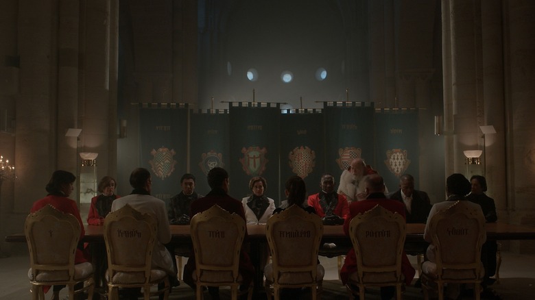 The Moroi Royal families sitting at table