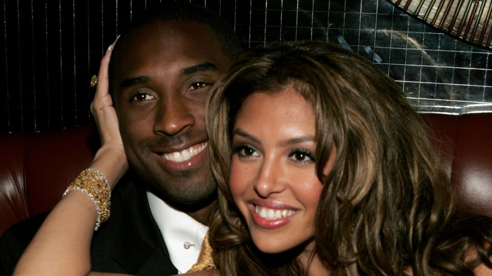 Kobe Bryant's Iconic Shower Photo Was Actually a Moment of Heartbreak, not  Relief