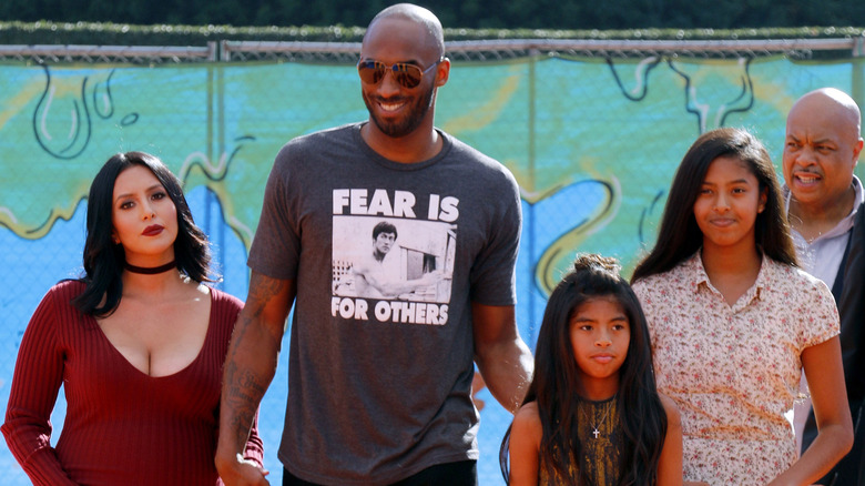 Kobe, Vanessa, Gianna and Natalia Bryant walking