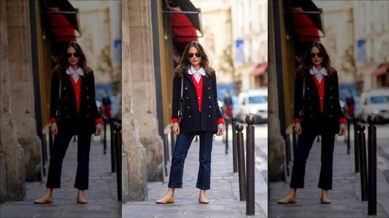 Woman wearing navy blazer