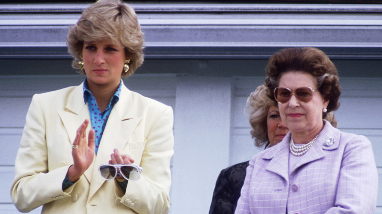 Princess Diana and Queen Elizabeth in 1987