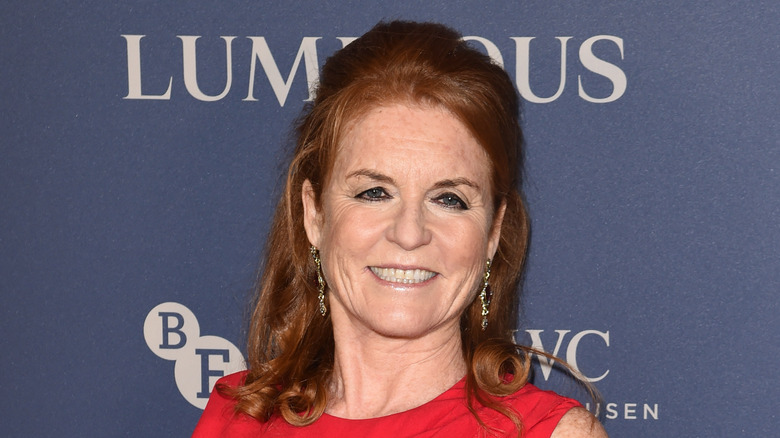 Sarah Ferguson posing at gala in 2019 