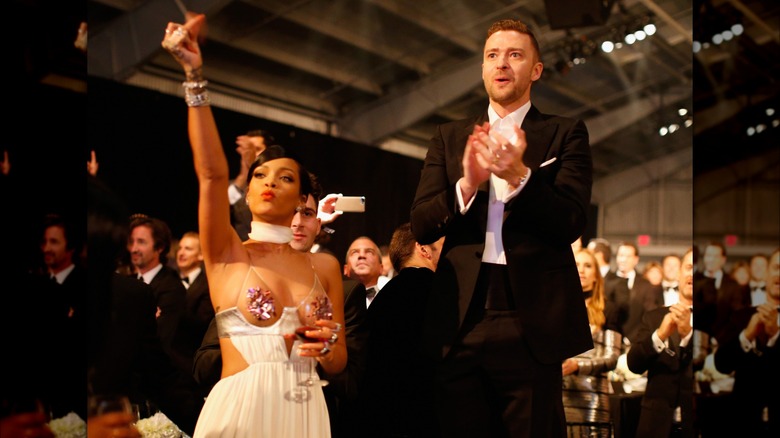 Rihanna and Justin Timberlake at award show