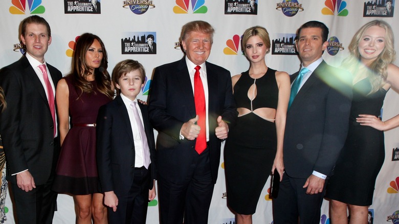 Eric Trump, Melania Trump, Barron Trump, Donald Trump, Ivanka Trump, Donald Trump Jr., Tiffany Trump smiling