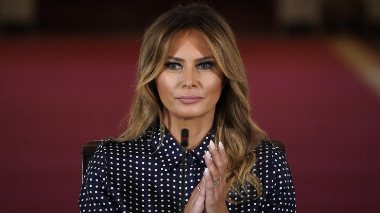 Melania Trump clapping