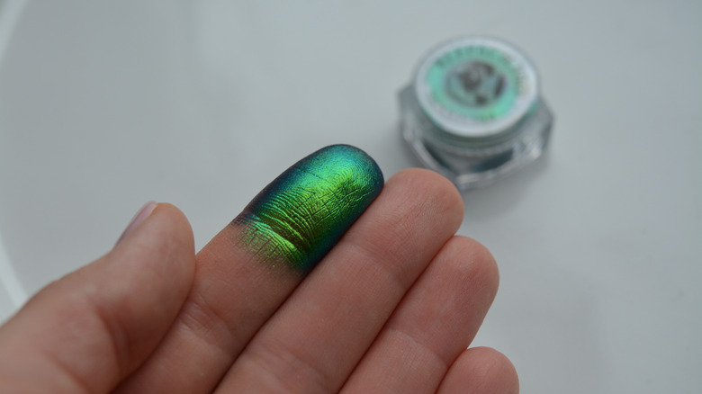 A duochrome eyeshadow 