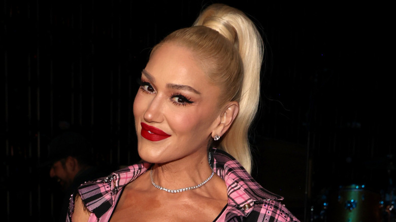 Gwen Stefani smiling