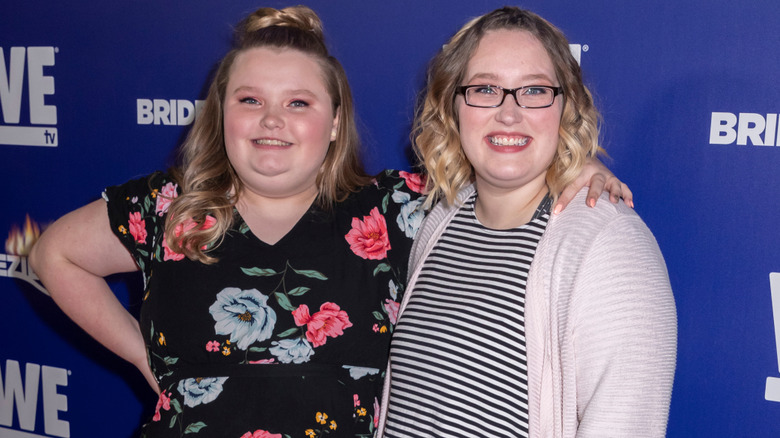 Lauryn "Pumpkin" Efird and Alana "Honey Boo Boo" Thompson on the red carpet