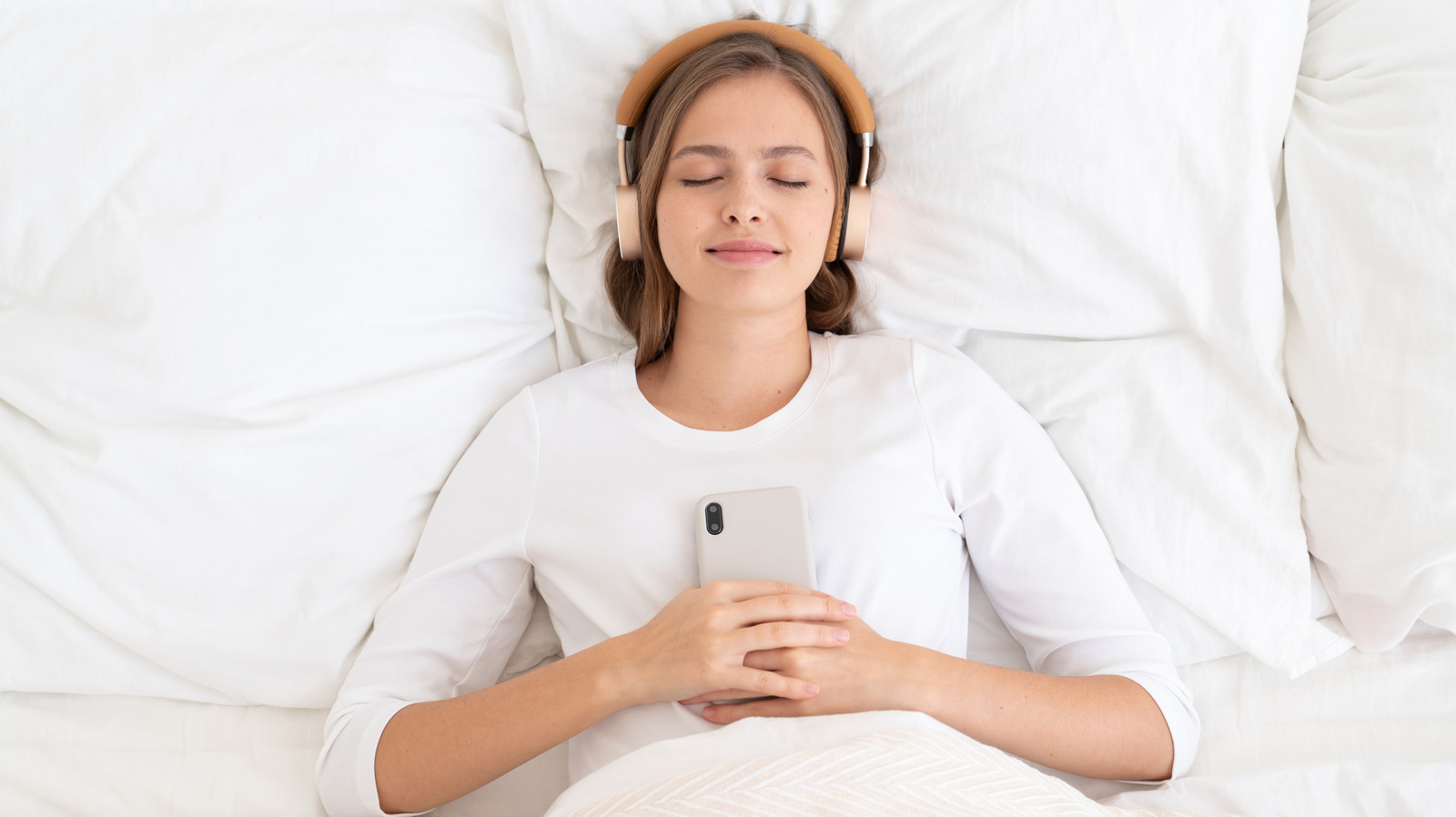5 Guided Sleep Meditation To Go To Sleep - TheMeditationGuides