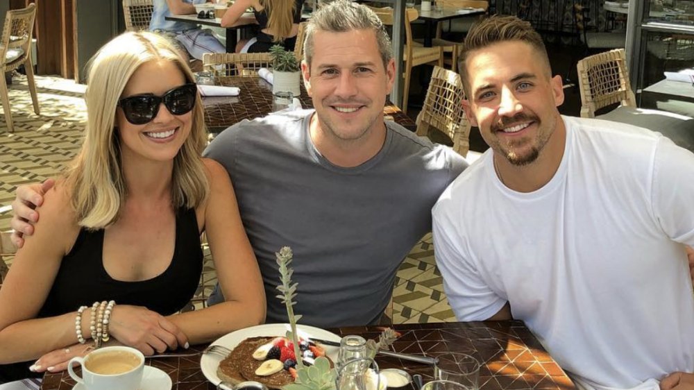 Christina Anstead dining out with friends