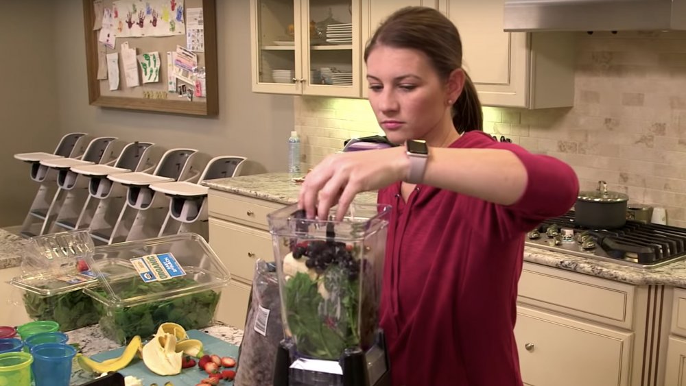 Danielle Busby making a smoothie