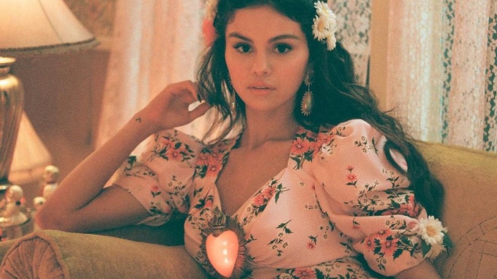 Selena Gomez heart pin