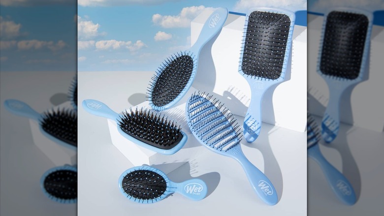 Ad image for sky blue line of Wet Brushes