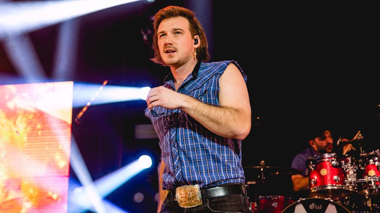 Morgan Wallen performing in concert