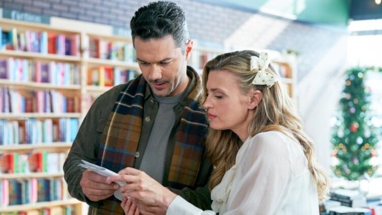 Anderson and Talia in the bookstore