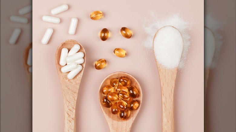 Supplements shown on wooden spoons