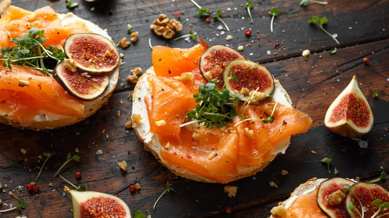 Bagels with salmon (lox), figs, and herbs