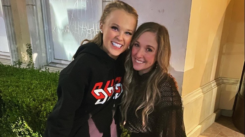 Gianna Martello and Jojo Siwa 