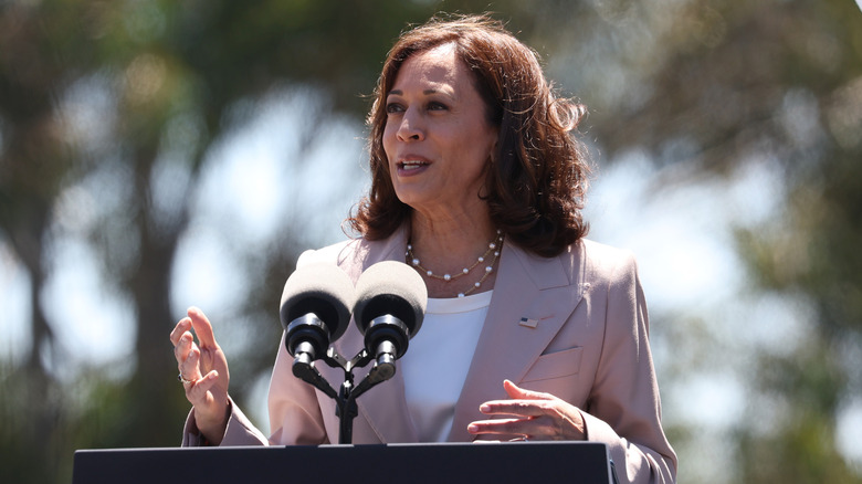 Kamala Harris speaking in Oakland, California in 2022