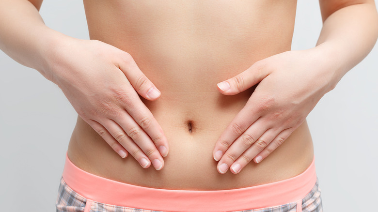 What It Means When Your Belly Button Hurts