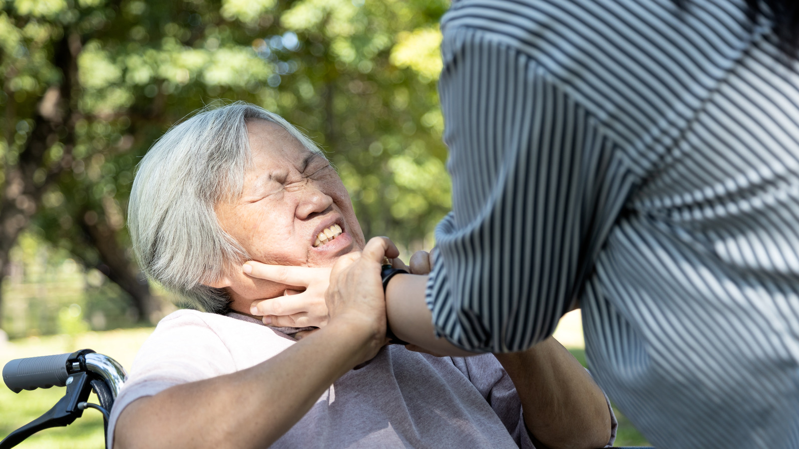 What It Really Means When You Dream About Being Strangled