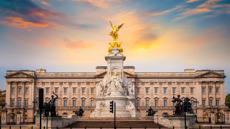 Front of Buckingham Palace