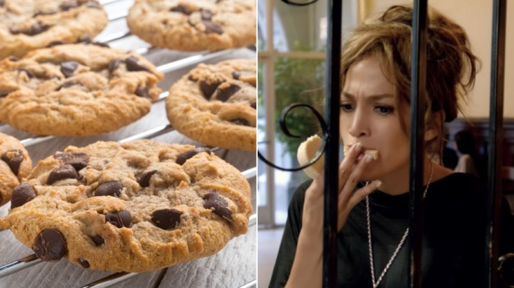 Jennifer Lopez eating a cookie