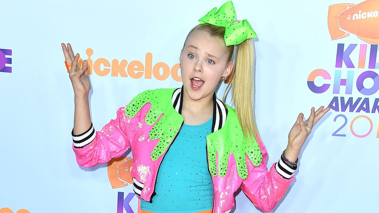 JoJo Siwa at Kids Choice Awards