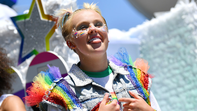 JoJo Siwa at pride parade