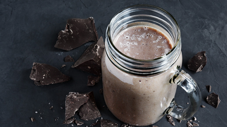 A chocolate smoothie in a mason jar, something Karlie Kloss has