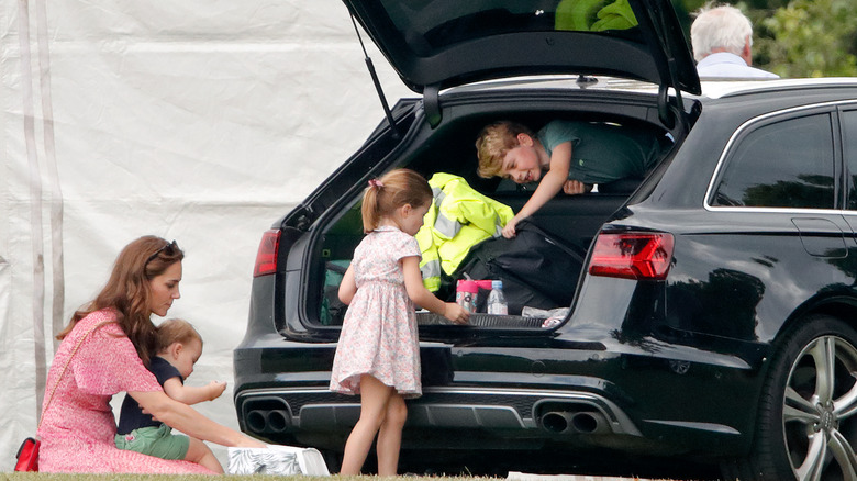 Kate Middleton being a hands-on mom