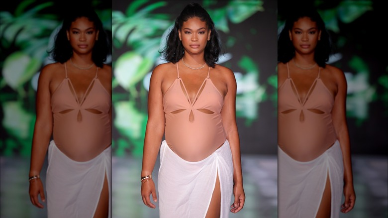 Chanel Iman walking a runway