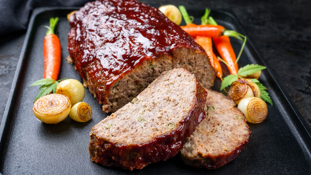 Meatloaf with roasted vegetables