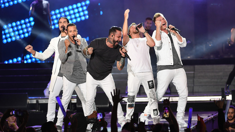 Backstreet Boys perform live