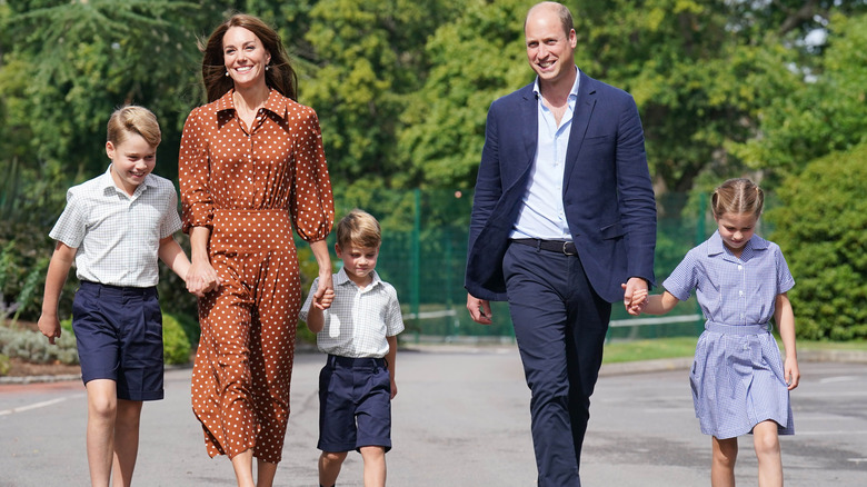 Prince William and Princess Catherine with their kids