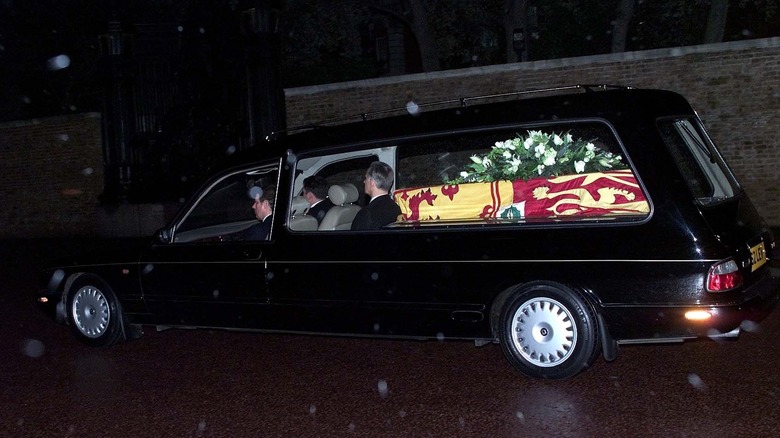 Princess Margaret's coffin in hearse