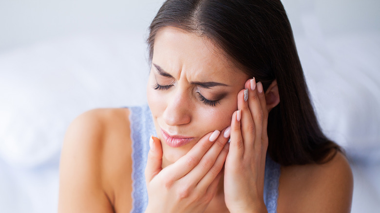 woman with a toothache