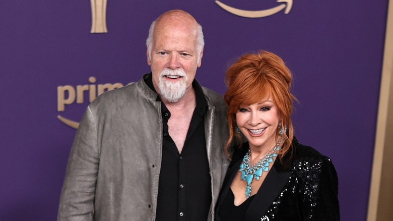 Rex Linn Reba McEntire smiling