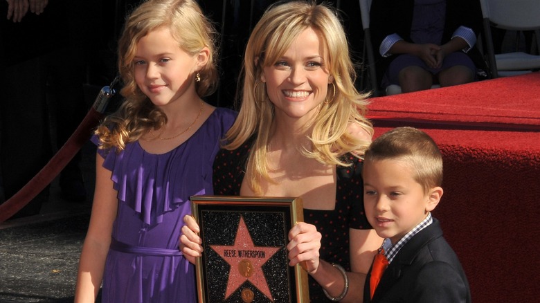 Actor Reese Witherspoon with her children