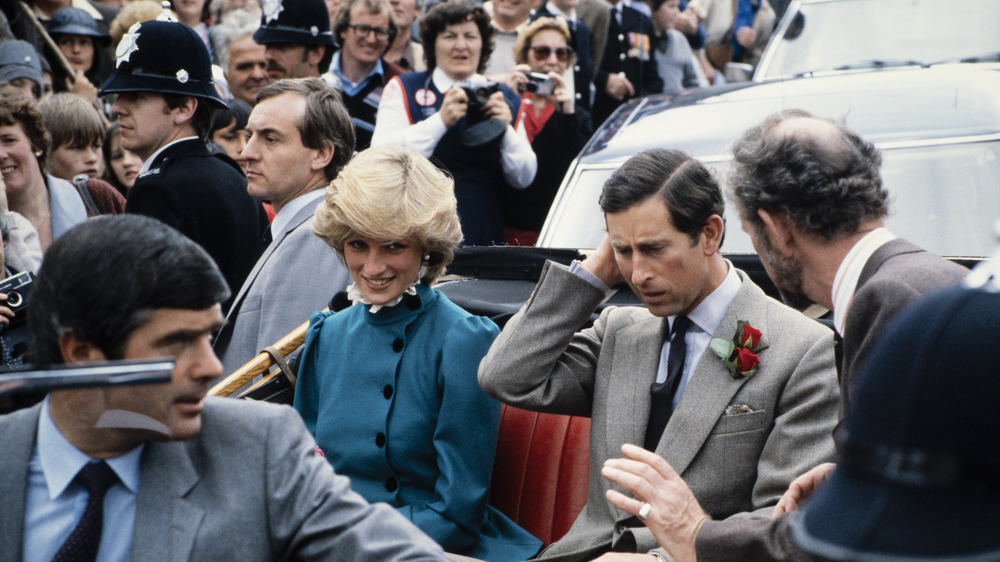 Barry Manakee looking at Princess Diana and Prince Charles