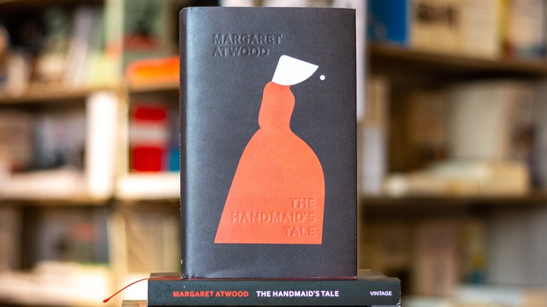 Handmaid's Tale book