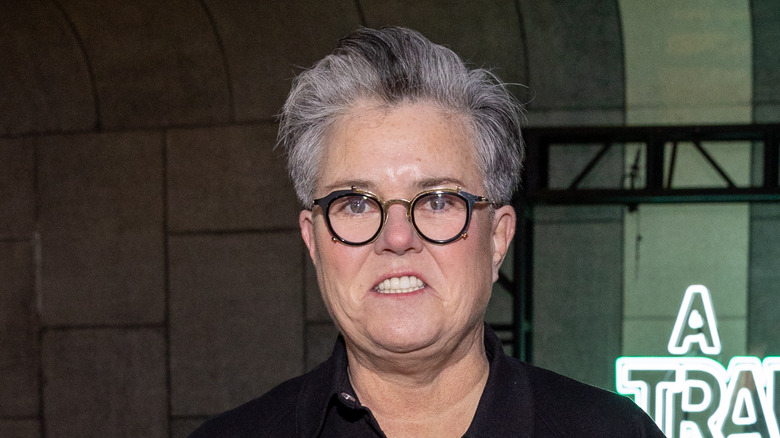 Rosie O'Donnell clenching her teeth