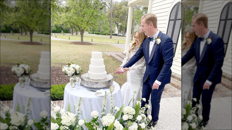 Hillary Vaughn and Peter Doocy cut wedding cake